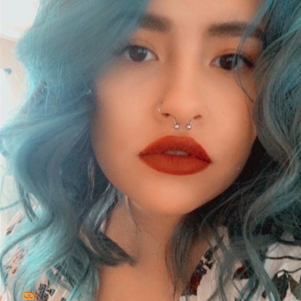 Meet your Posher, Isabela